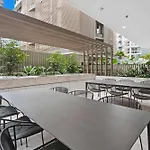 Luxury Ocean View Burleigh Apartment