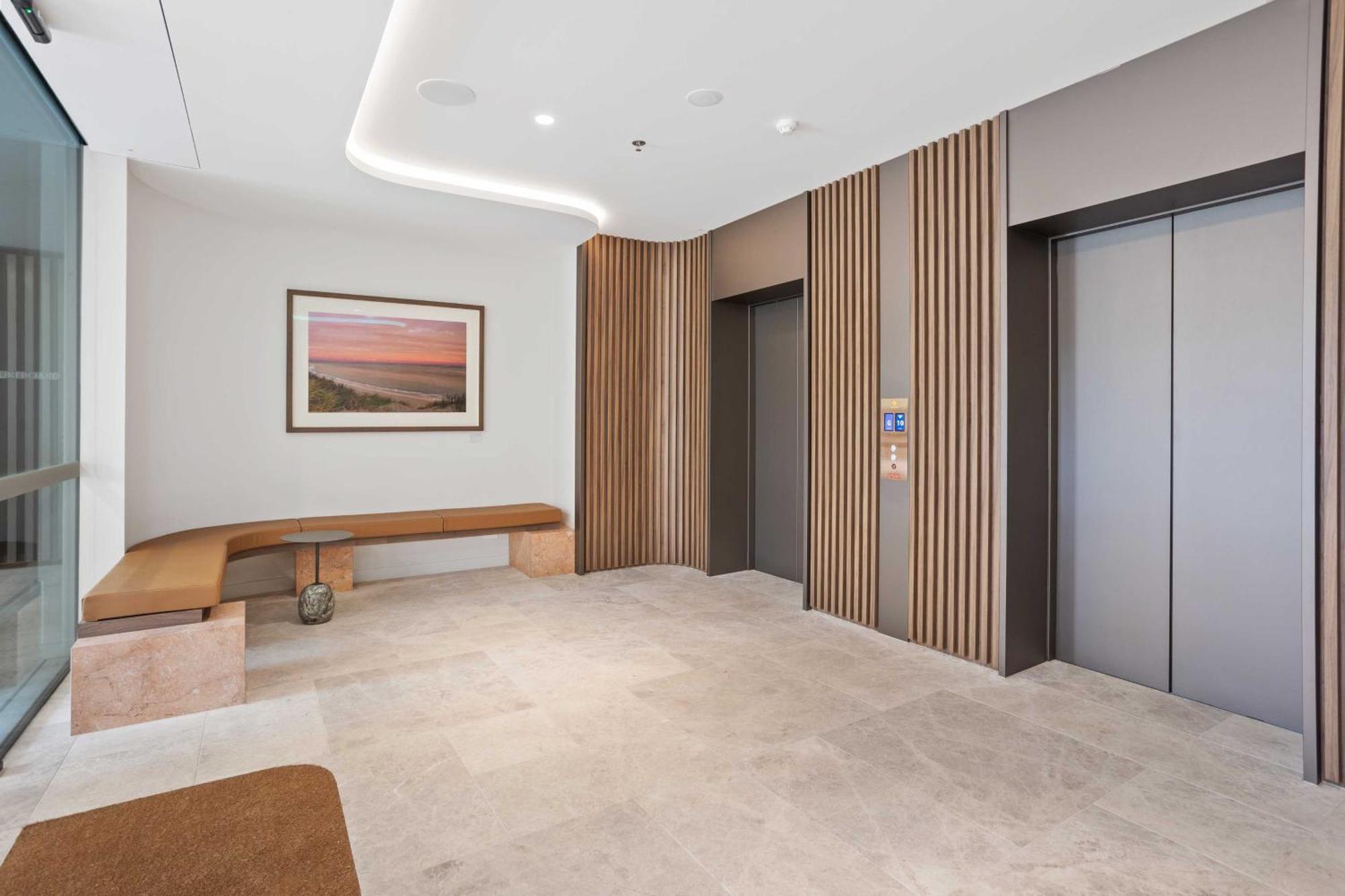 Luxury Ocean View Burleigh *