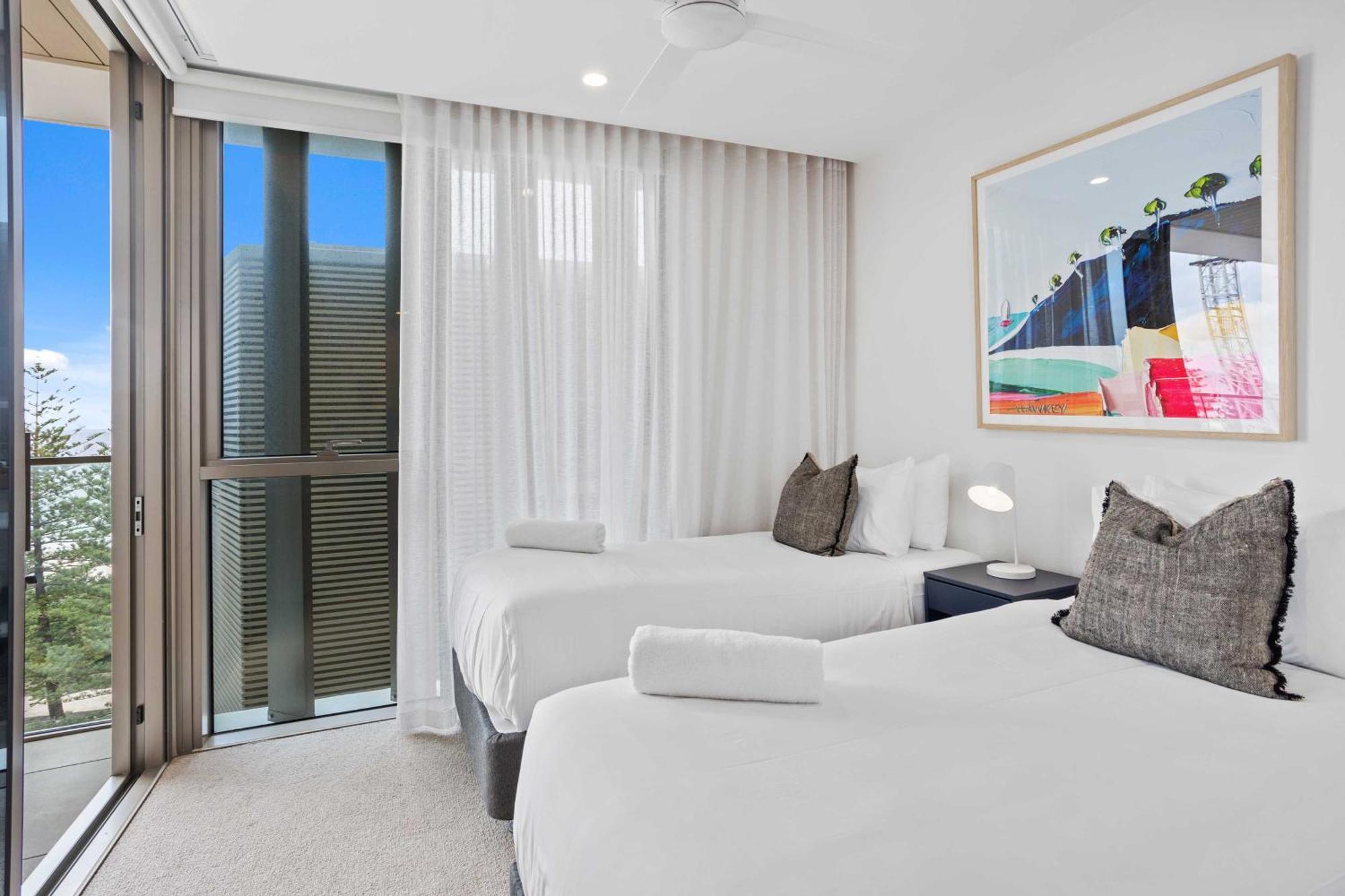 Luxury Ocean View Burleigh Apartment *